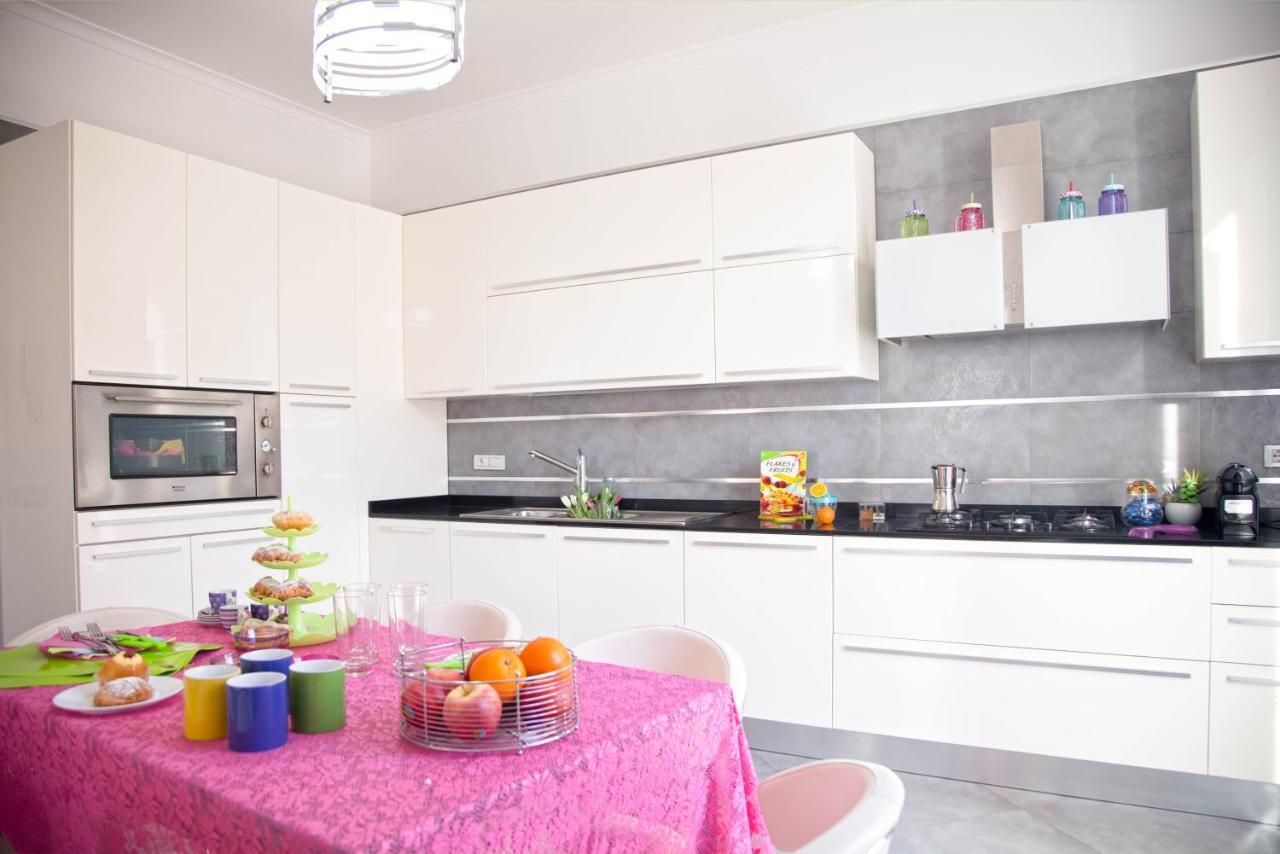 Ferdinando Arthouse Oversized Modern Apartment - By Gocce Team Nápoles Exterior foto